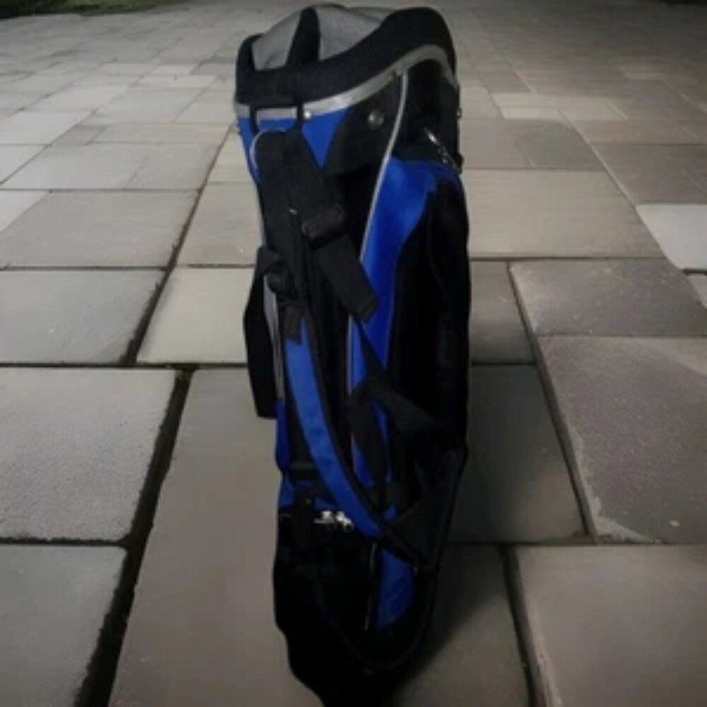 Titech 6 pocket blue/black golf bag with stand